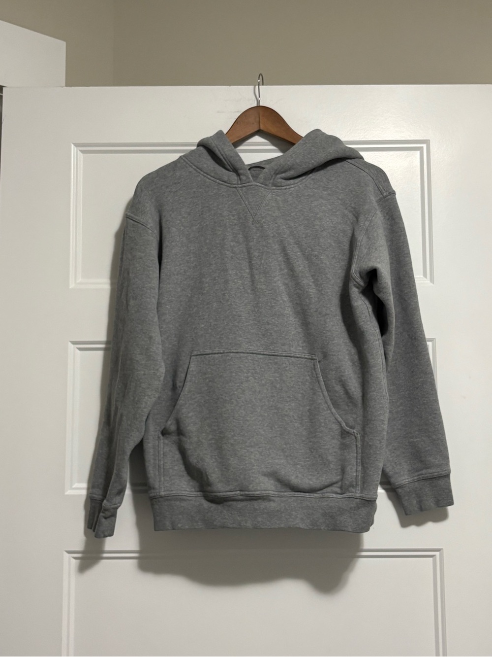 Lululemon All Yours Hoodie *Fleece
Heathered Core Medium Grey Sz 6 - Picture 2 of 6